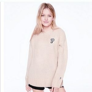 NWT. VS PINK, Cream Boyfriend Sweater